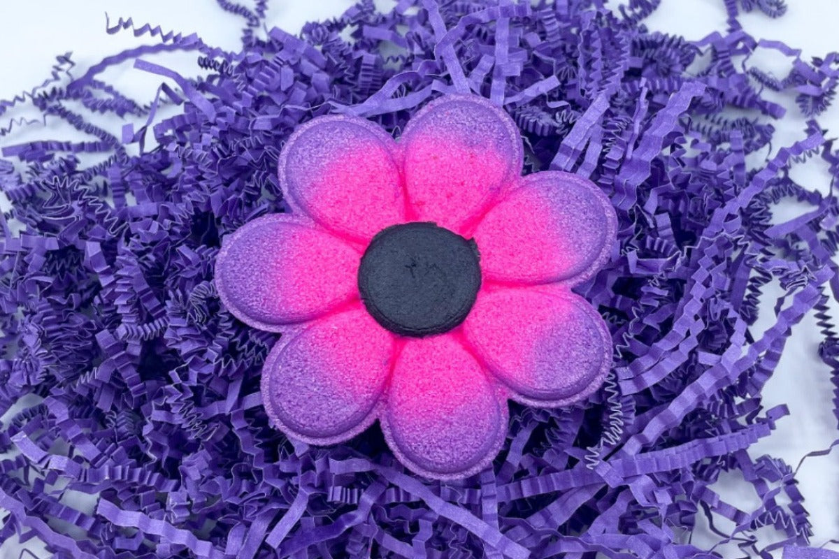 🌼 DAISY BATH BOMB